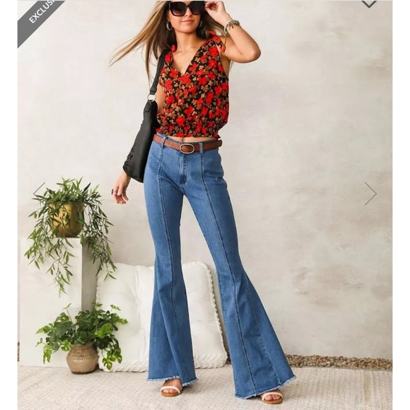 Floral Tie Strap Tank Top by WILLOW & ROOT - Picture 4 of 16